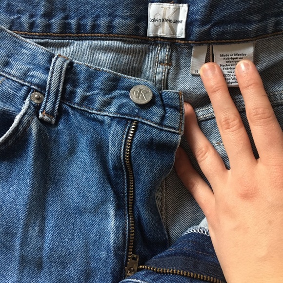 Calvin Klein Bleached Blue Jeans - Picture 5 of 6